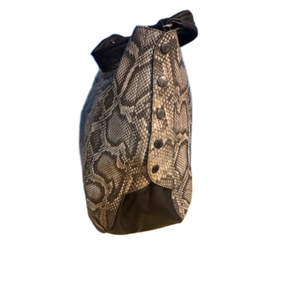 Furla Italian Leather tote python print stunning bag - Picture 5 of 12